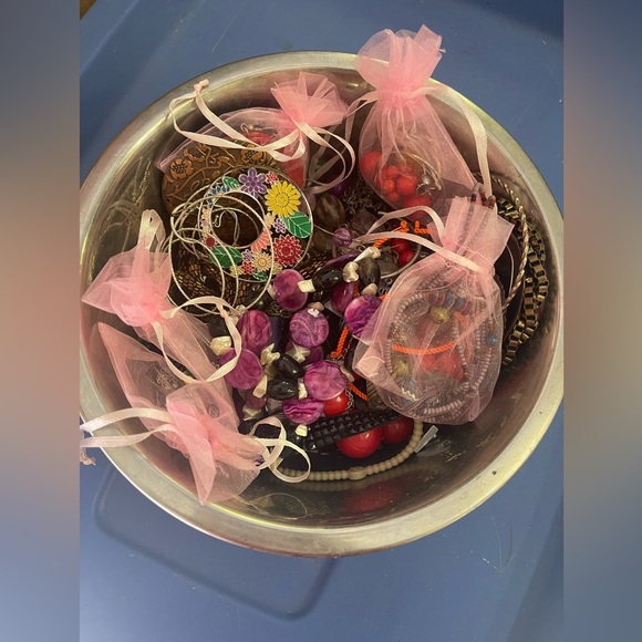 Jewelry - Assorted Costume Jewelry